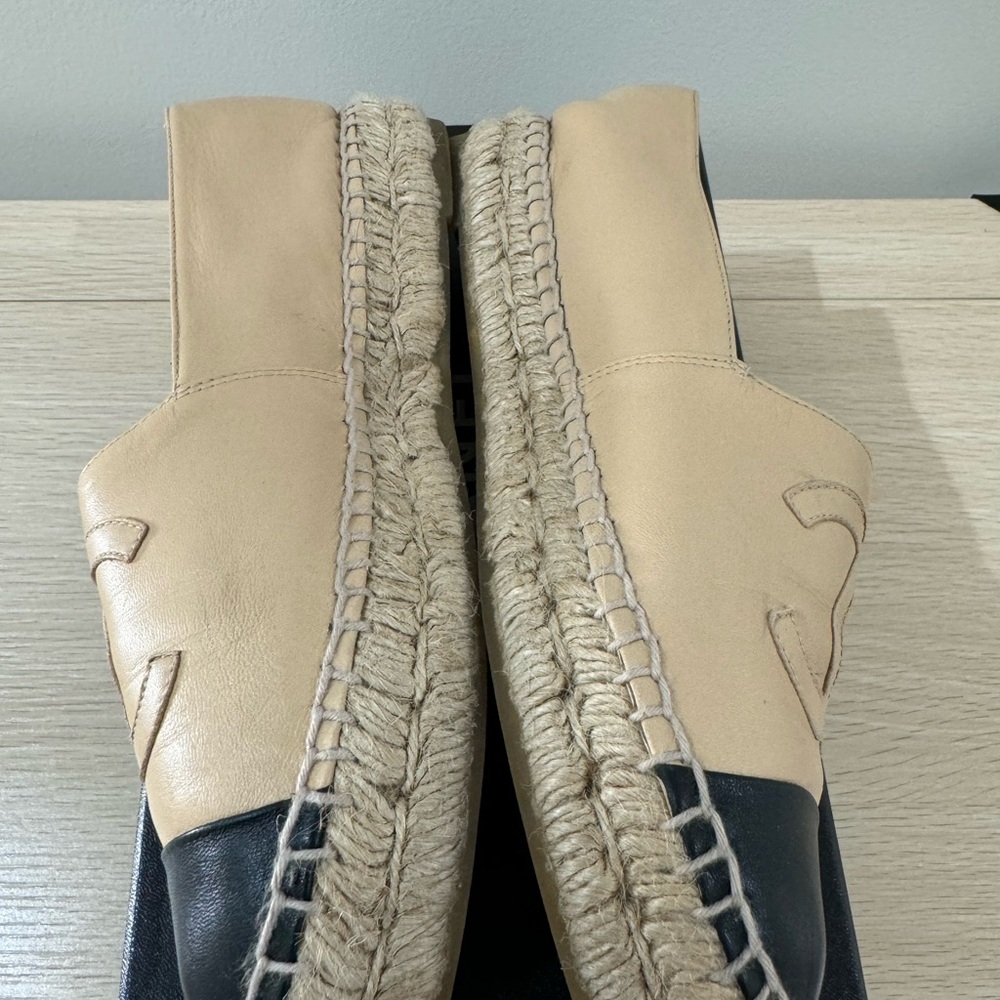 CHANEL Cream and Black Espadrilles with Iconic CC Logo - Picture 2 of 6
